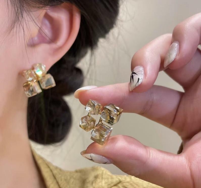 Champagne Crystal Cluster Earrings