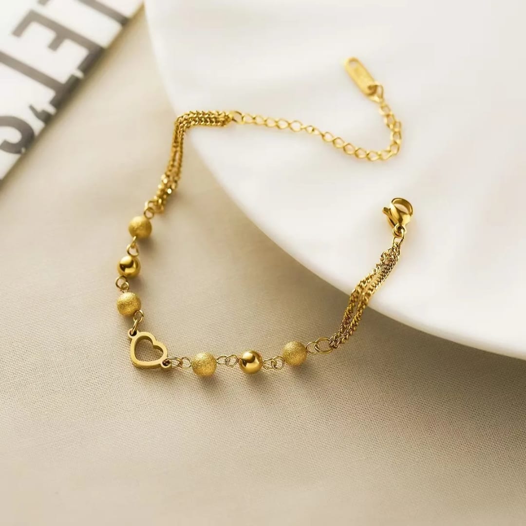 Heart & Gold Bead Bracelet