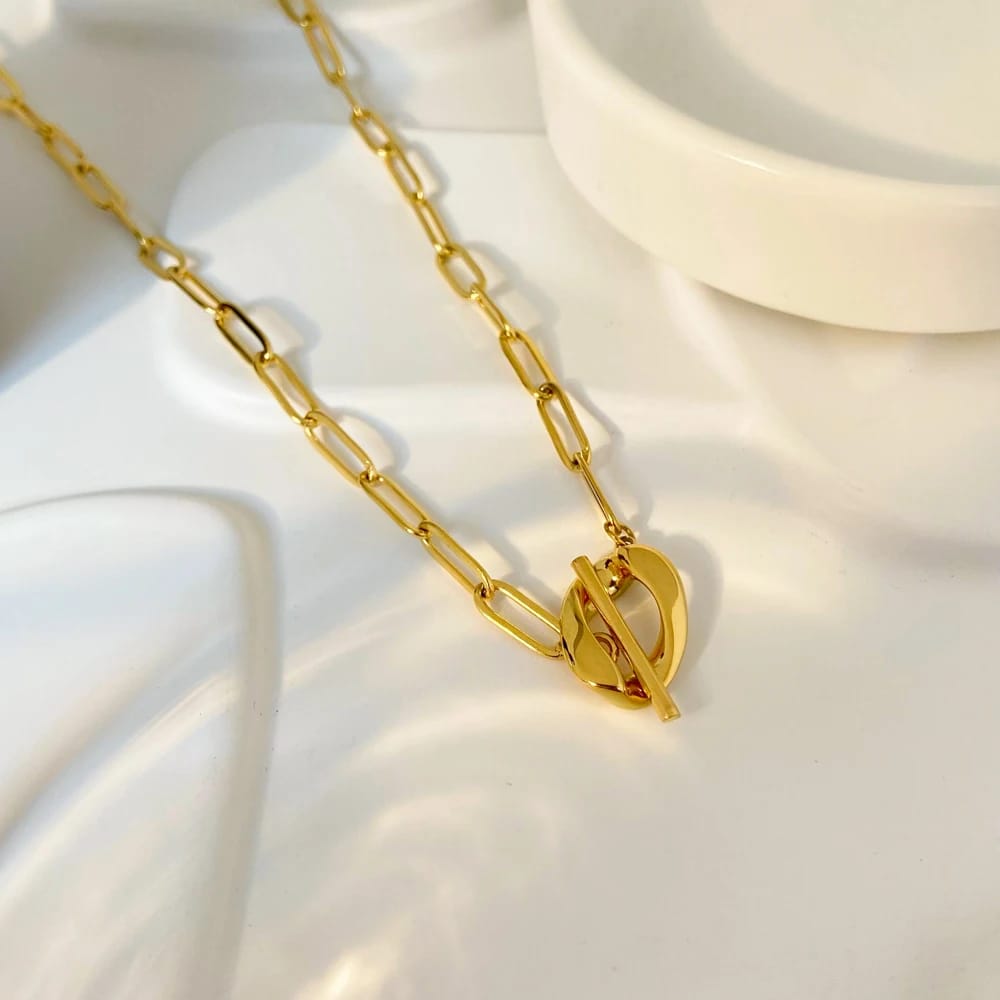 Paperclip Toggle Heart Necklace