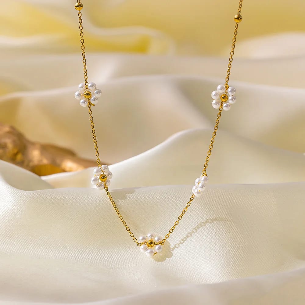 Pearl Daisy Station Necklace