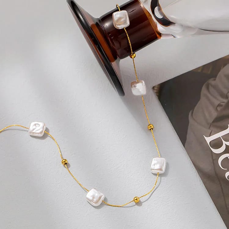 Square Pearl Station Necklace